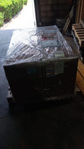 Стоковые магазины США — это розничные магазины, которые продают товары, часто по сниженным ценам, в основном из-за избыточных запасов, ликвидации или сезонных товаров. Интернет-магазины предлагающие стоковые товары